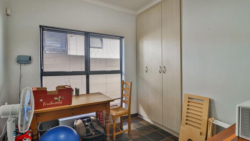 To Let 3 Bedroom Property for Rent in Kleinbron Park Western Cape